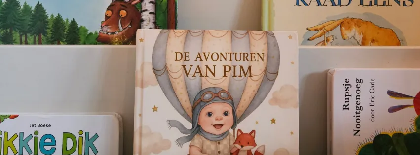 Geboortekaartje van Pim met blauwe luchtballon